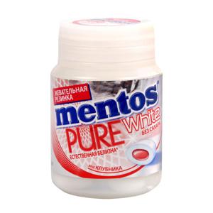 Жевательная резинка Mentos Pure White 54гр клубника