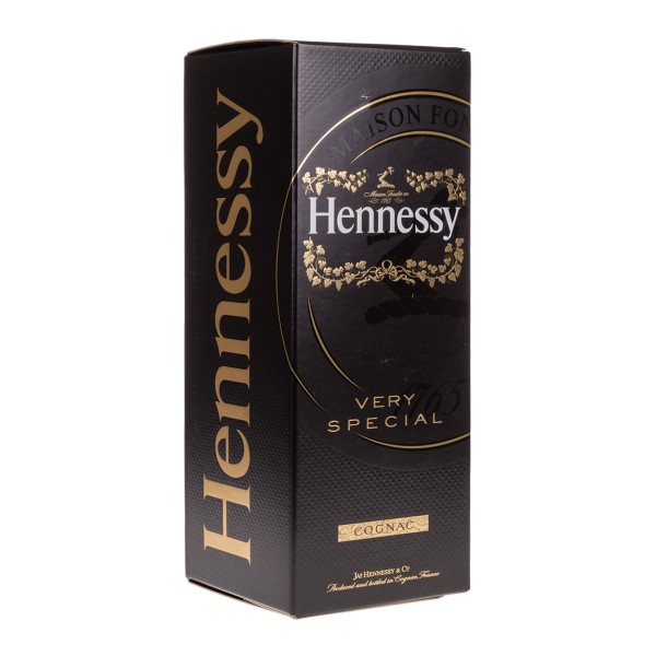 Коньяк Hennessy VS 40% 0,7л (подарочная упаковка)