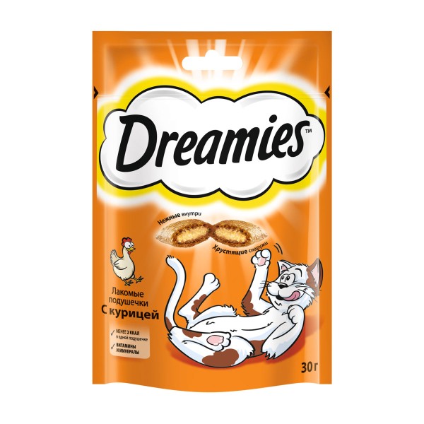 Лакомство Dreamies 30г для кошек с курицей