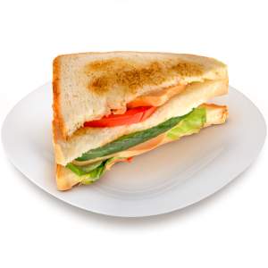 Сэндвич с овощами и копченой курой Производство Макси 180г