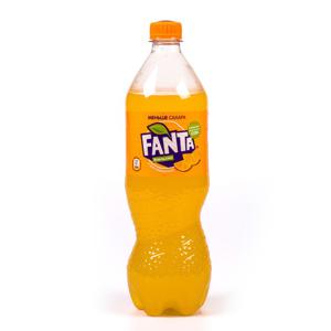 Напиток сильногазированный Fanta 0,9л апельсин